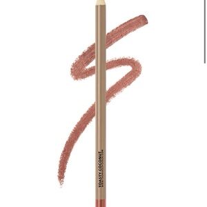 The makeupshack lip liner in Toasty Coconut